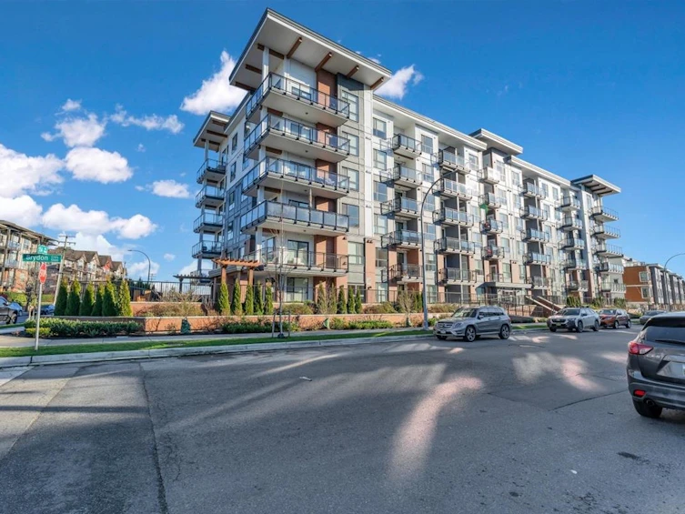 212-5504 Brydon Crescent, Langley, BC, V3A 0R3