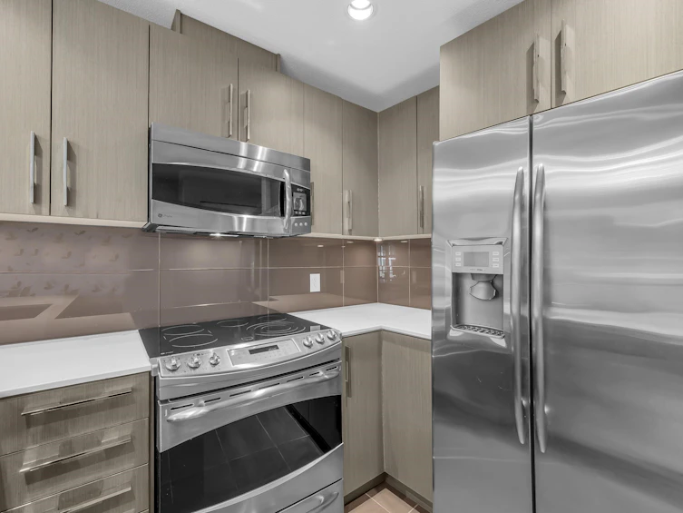 PH 17-3479 Wesbrook Mall, Vancouver, BC, V6S 0B7 - 9