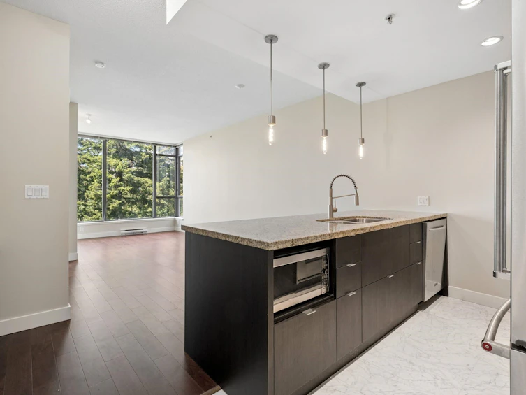1201-7088 18th Avenue, Burnaby, BC, V3N 0A2 - 8