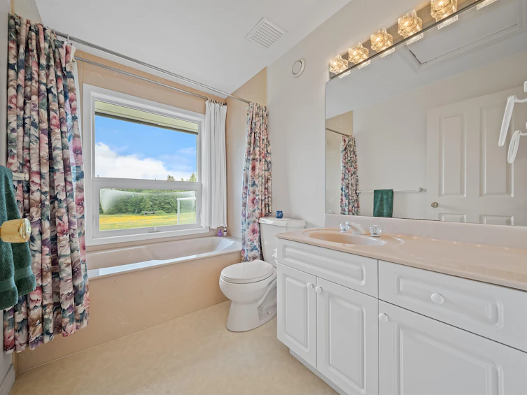29598 Galahad Crescent, Abbotsford, BC, V4X 2E4 - 25