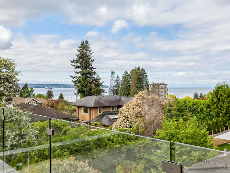 2256 Jefferson Avenue, West Vancouver, BC, V7V 2A8 - 13