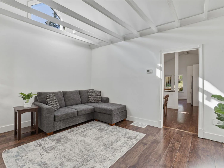 3015 Royal Avenue, North Vancouver, BC, V7K 1Y6 - 6