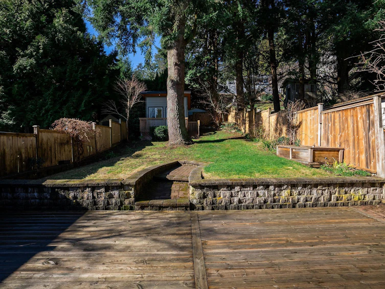 3015 Royal Avenue, North Vancouver, BC, V7K 1Y6 - 25