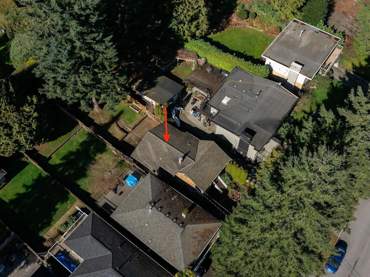 3015 Royal Avenue, North Vancouver, BC, V7K 1Y6 - 37