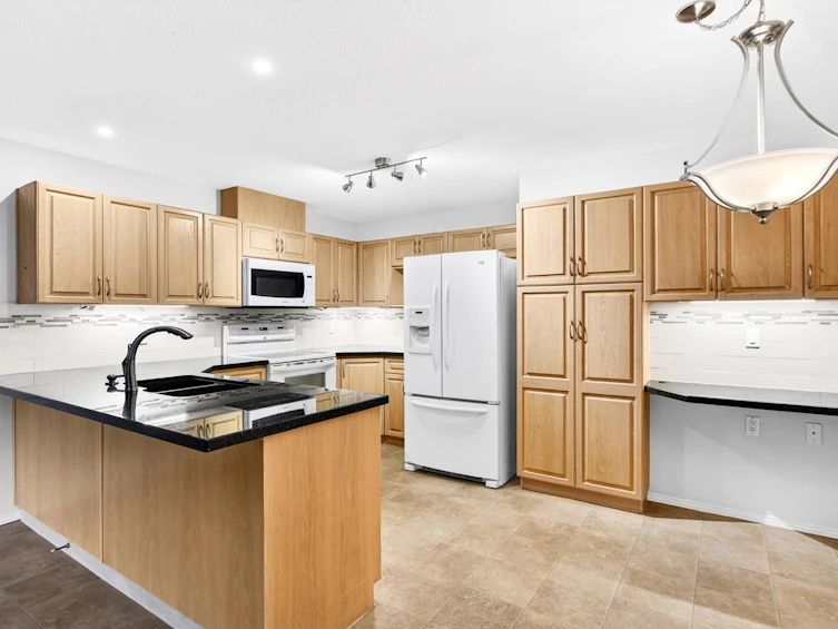 144-13888 70 Avenue, Surrey, BC, V3W 0R8 - 12