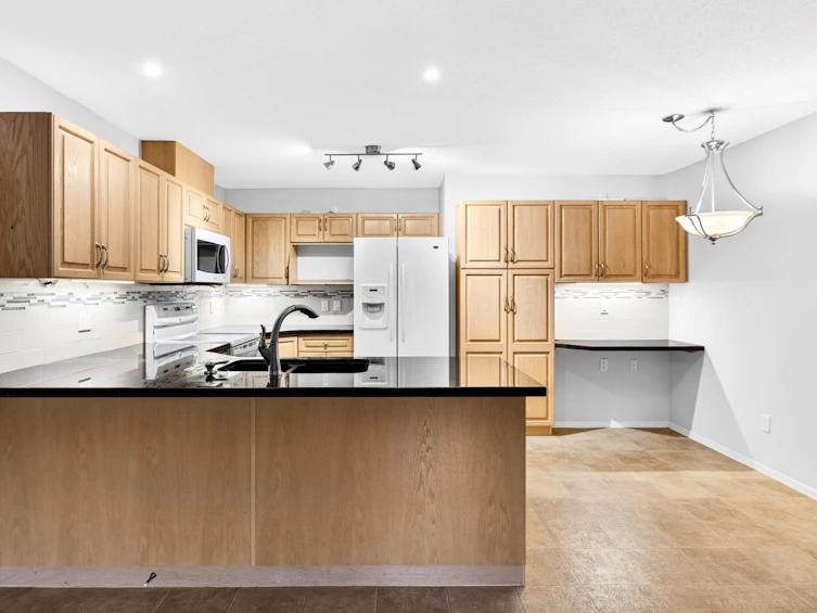 144-13888 70 Avenue, Surrey, BC, V3W 0R8 - 11