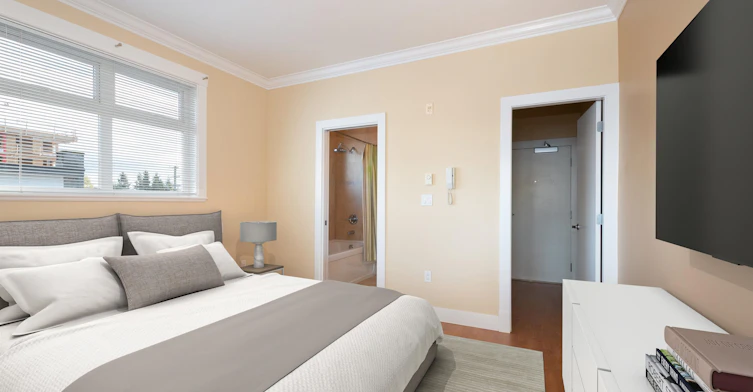 304-152 E 12th Street, North Vancouver, BC, V7L 2J4 - 9