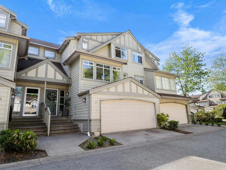 43-10238 155a Street, Surrey, BC, V3R 0V8