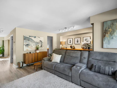 43-10238 155a Street - 5
