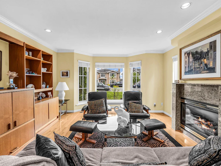 332 E 12th Street, North Vancouver, BC, V7L 2J9 - 9