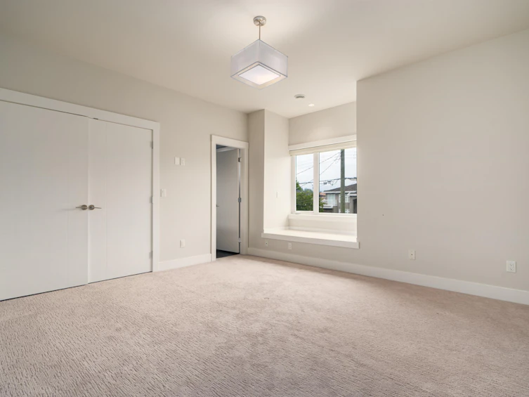 6650 Napier Street, Burnaby, BC, V5B 2C3 - 24
