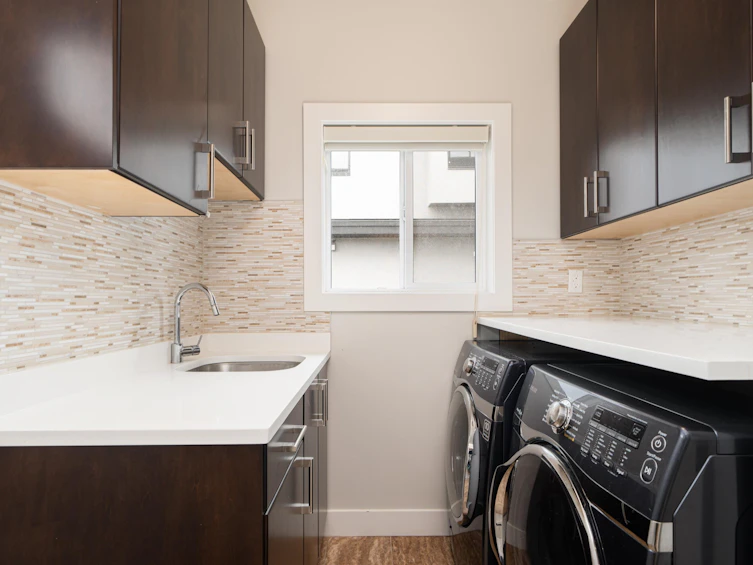 6650 Napier Street, Burnaby, BC, V5B 2C3 - 18