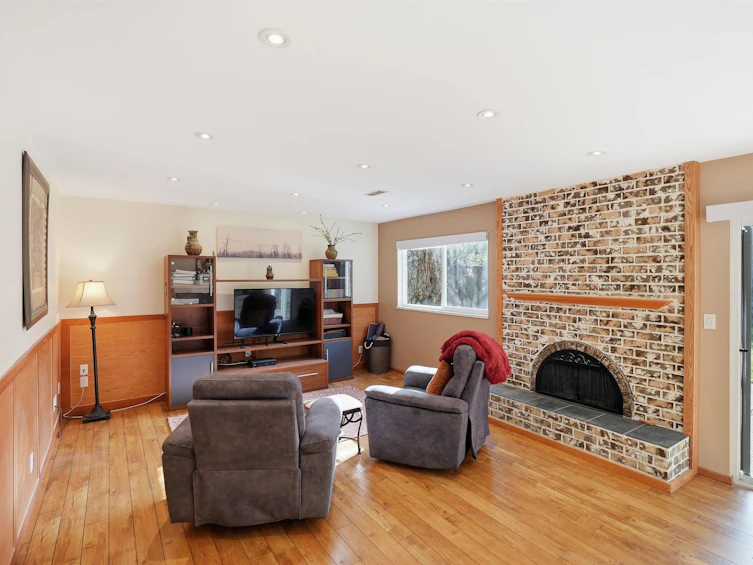 526 Yale Road, Port Moody, BC, V3H 3K3 - 23