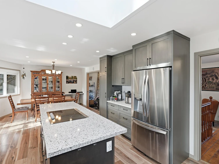 526 Yale Road, Port Moody, BC, V3H 3K3 - 14