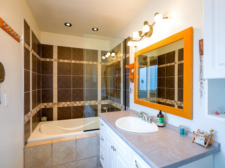526 Yale Road, Port Moody, BC, V3H 3K3 - 31