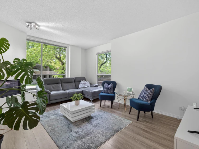 201-2668 Ash Street, Vancouver, BC, V5Z 4K4 - 3