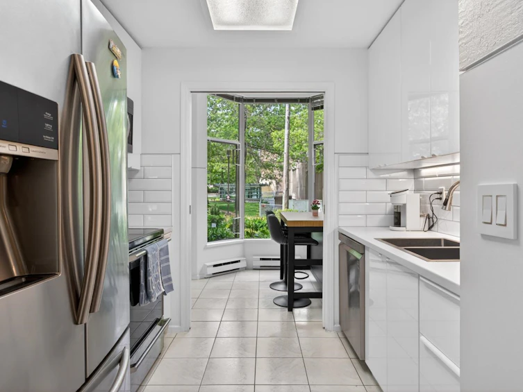 201-2668 Ash Street, Vancouver, BC, V5Z 4K4 - 10