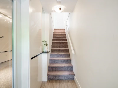 39-3399 151 Street - 4