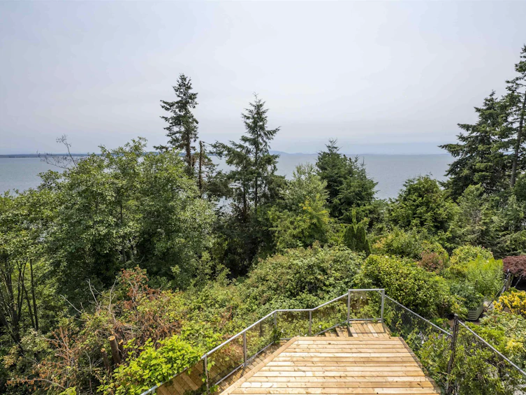 14220 Marine Drive, Surrey, BC, V4B 1A8 - 34