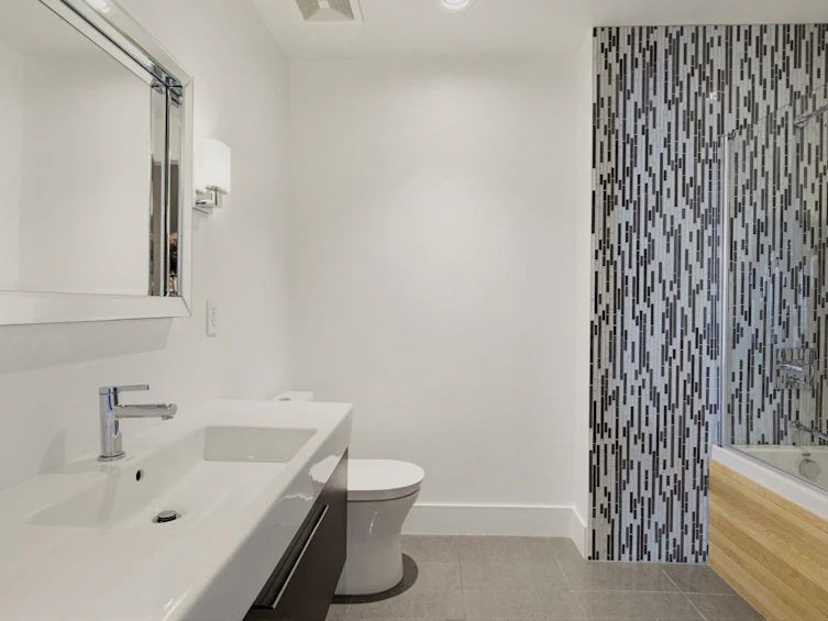 14220 Marine Drive, Surrey, BC, V4B 1A8 - 27