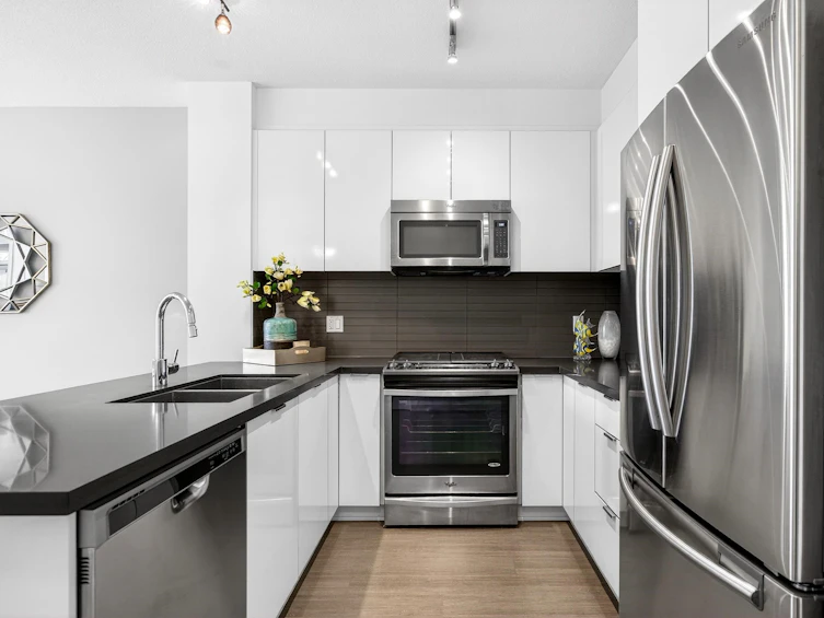 312-15168 33 Avenue, Surrey, BC, V3Z 0N7 - 7
