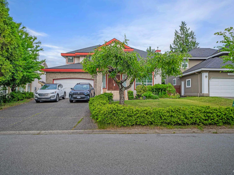 11028 162a Street, Surrey, BC, V4N 4S8
