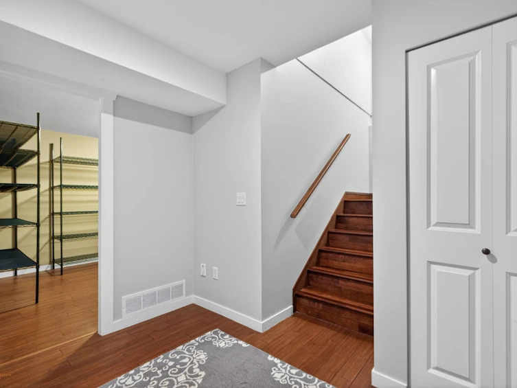21067 83a Avenue, Langley, BC, V2Y 0B8 - 25