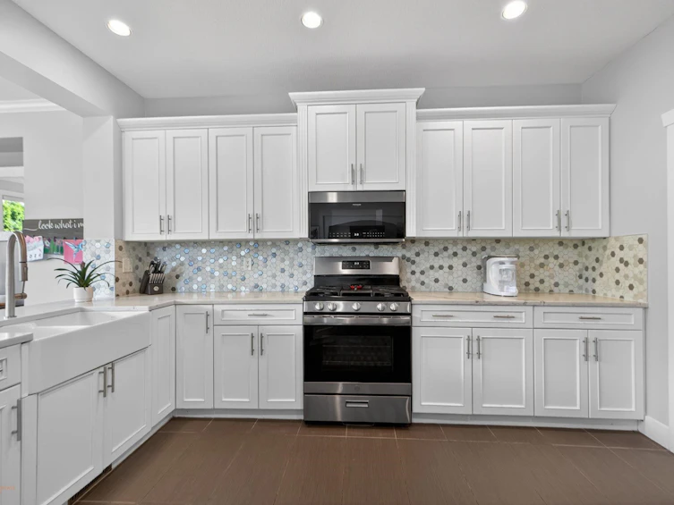 21067 83a Avenue, Langley, BC, V2Y 0B8 - 8