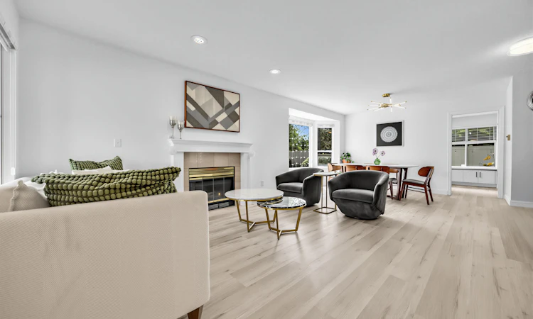 54-8120 General Currie Road