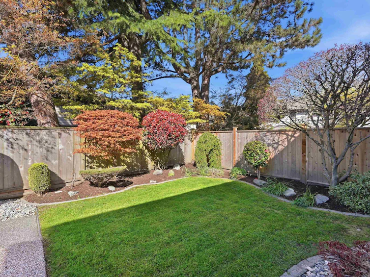6215 Garnet Drive, Richmond, BC, V7C 4Z8 - 40