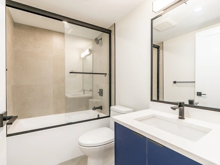 6740 Canada Way, Burnaby, BC, V5E 3R1 - 16