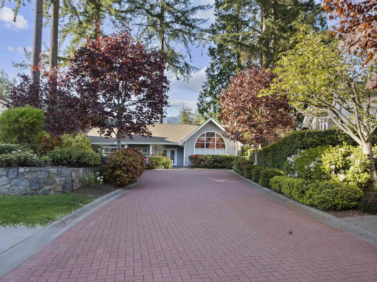 103-3399 Capilano Crescent, North Vancouver, BC, V7R 4W7 - 39