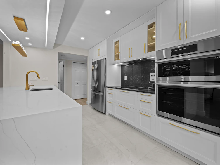 103-3399 Capilano Crescent, North Vancouver, BC, V7R 4W7 - 21