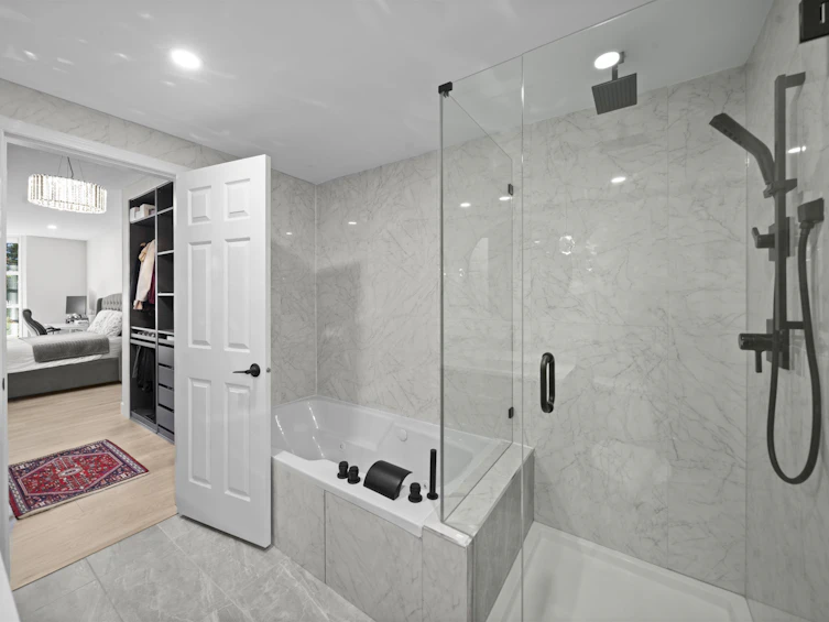 103-3399 Capilano Crescent, North Vancouver, BC, V7R 4W7 - 35