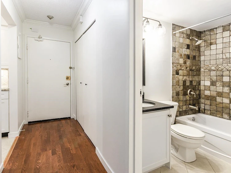 307-1169 Nelson Street, Vancouver, BC, V6E 1J3 - 8