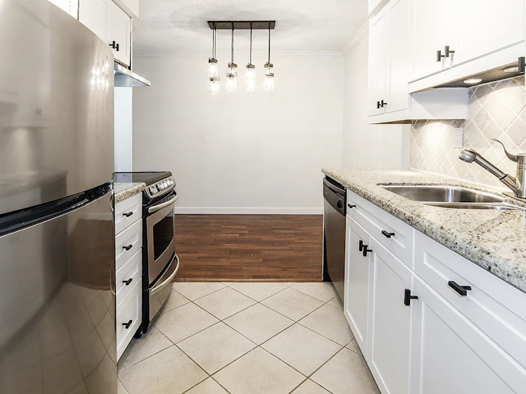 307-1169 Nelson Street, Vancouver, BC, V6E 1J3 - 6