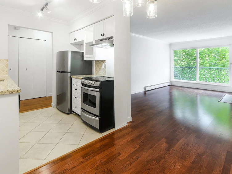 307-1169 Nelson Street, Vancouver, BC, V6E 1J3 - 5