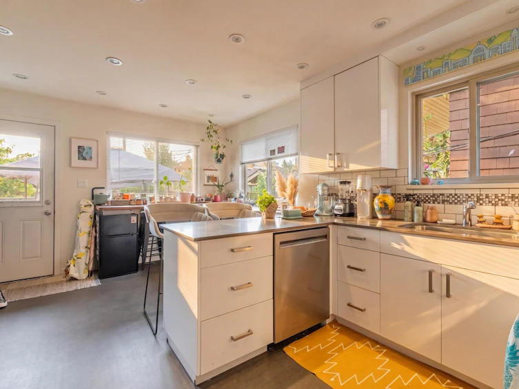 2246 Parker Street, Vancouver, BC, V5L 2L9 - 19