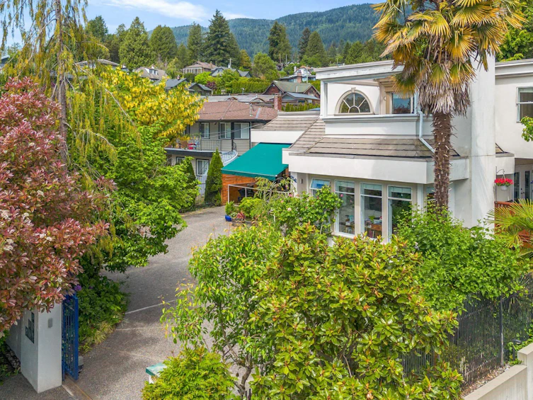 2541 Marine Drive, West Vancouver, BC, V7V 1L5 - 37