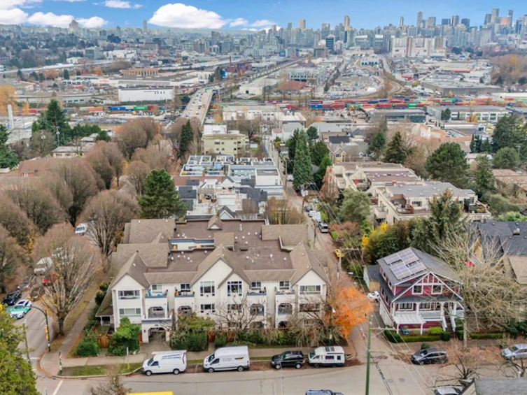104-1641 Woodland Drive, Vancouver, BC, V5L 3S9 - 22