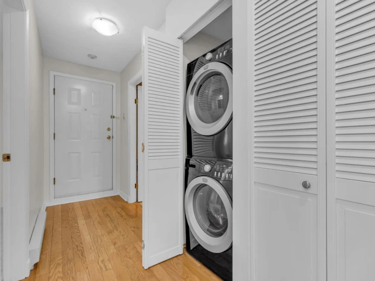104-1641 Woodland Drive, Vancouver, BC, V5L 3S9 - 16