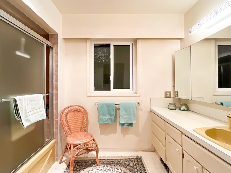 4680 W 15th Avenue, Vancouver, BC, V6R 3B6 - 34