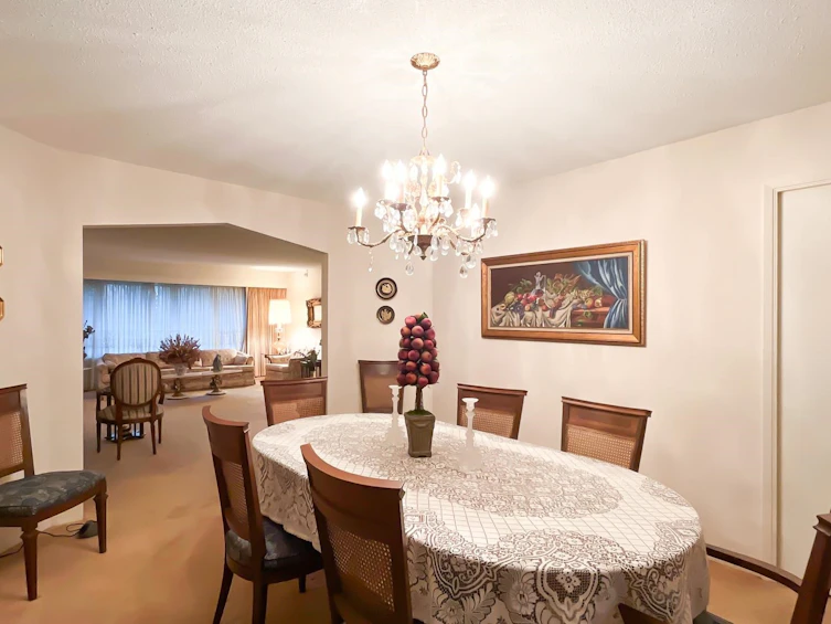 4680 W 15th Avenue, Vancouver, BC, V6R 3B6 - 12