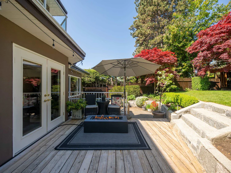 228 W Kings Road, North Vancouver, BC, V7N 2L9 - 37