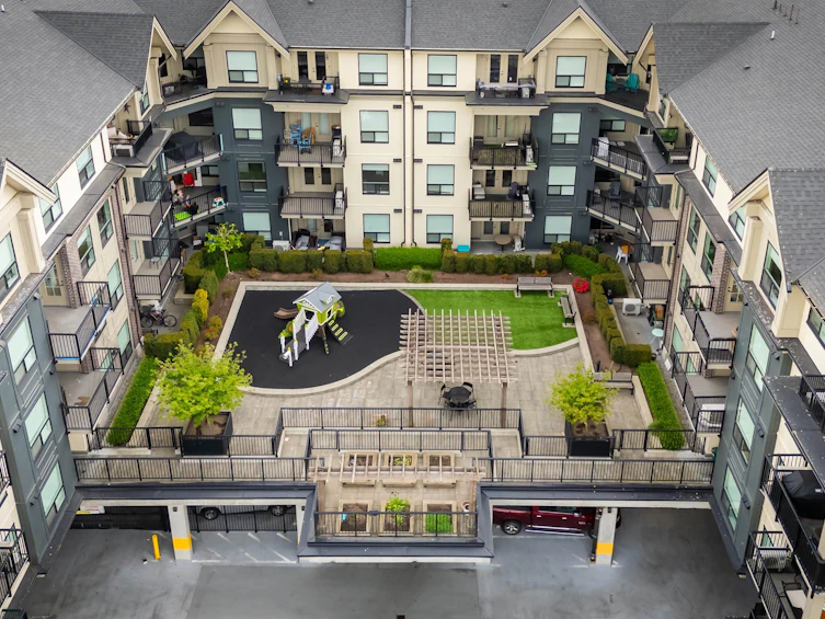 416-417-2493 Montrose Avenue, Abbotsford, BC, V2S 3T2 - 2