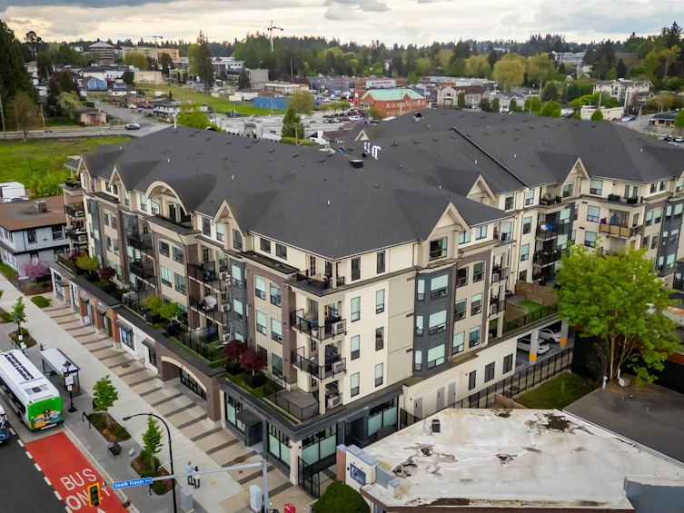 416-417-2493 Montrose Avenue, Abbotsford, BC, V2S 3T2