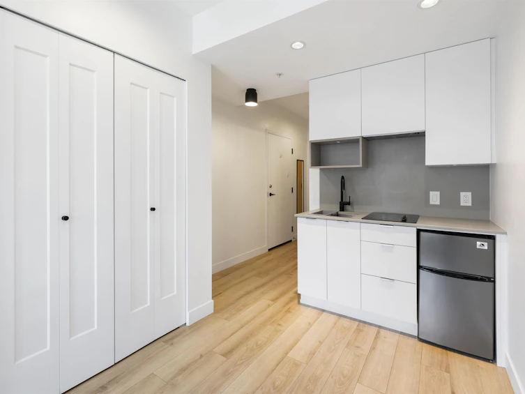 416-417-2493 Montrose Avenue, Abbotsford, BC, V2S 3T2 - 21