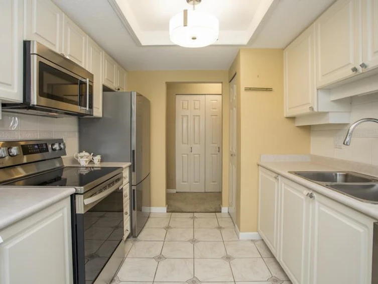 1505-1185 Quayside Drive, New Westminster, BC, V3M 6T8 - 8