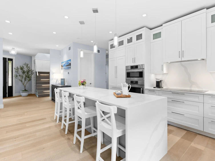6560 Nelson Avenue, West Vancouver, BC, V7W 2A9 - 8