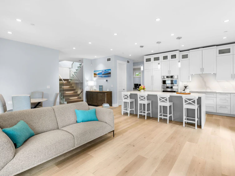 6560 Nelson Avenue, West Vancouver, BC, V7W 2A9 - 5